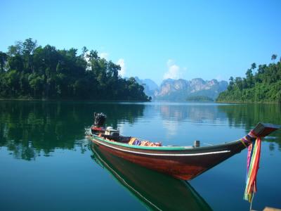 OVERNIGHT KHAO SOK LAKE RAFT HOUSE