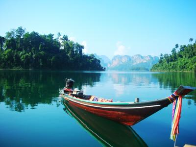 OVERNIGHT KHAO SOK LAKE RAFT HOUSE