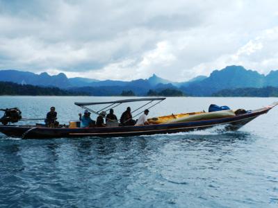 OVERNIGHT KHAO SOK LAKE RAFT HOUSE