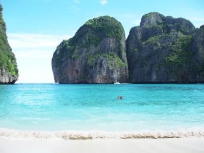 PHI PHI ARCHIPELAGO (DAY TRIP)