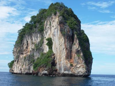 PHI PHI ARCHIPELAGO (DAY TRIP)