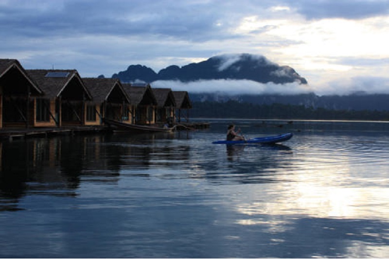 2D1N: Khaosok Lake -Wild life Safari