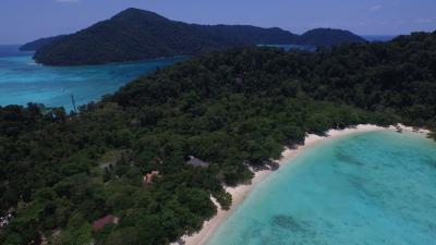 Surin Snorkeling by speedboat